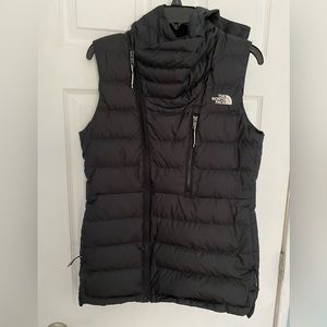North face vest size small